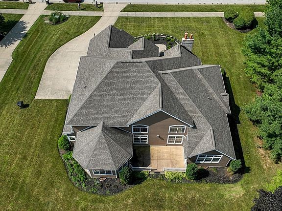 3rd image of 4375 Lakeview Glen Dr