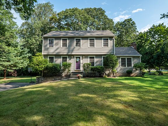 30 White Cedar Drive