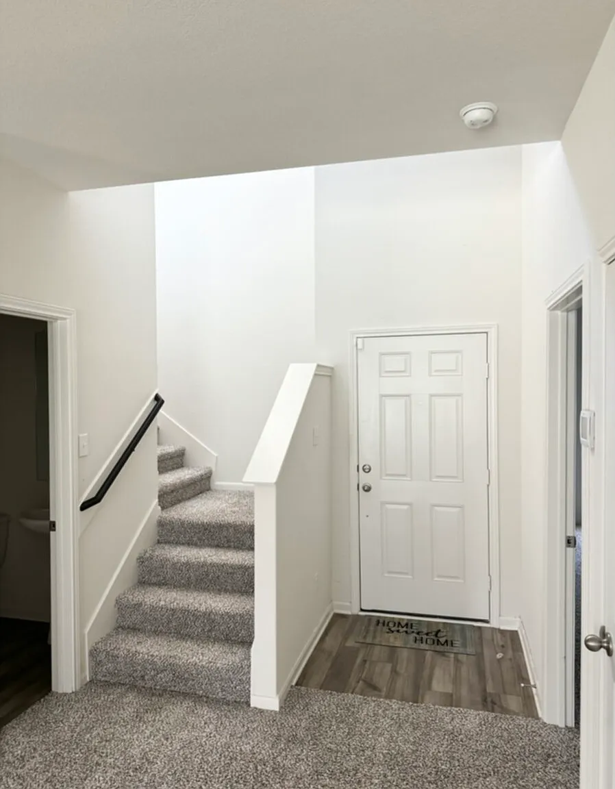 4 Bedroom Home In Seagoville Farms — Photo 4