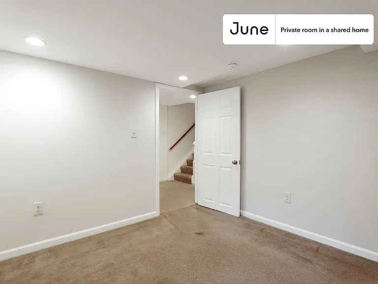 1242 11th St NW #BE — Photo 3