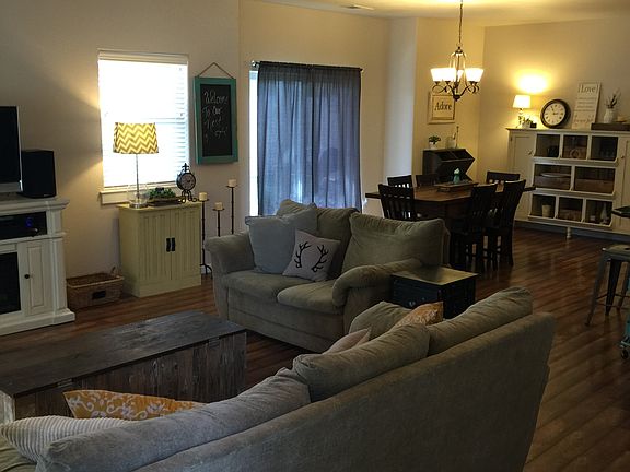 3rd image of 1508 Darlene Dr