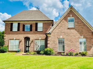 404 Dirks Cairn Dr, Cordova, TN 38018