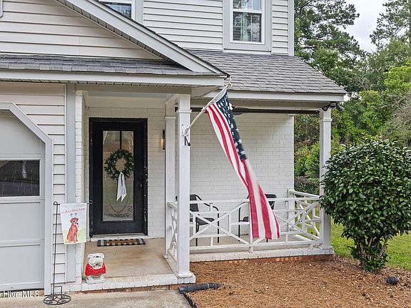 2nd image of 157 Evergreen Drive