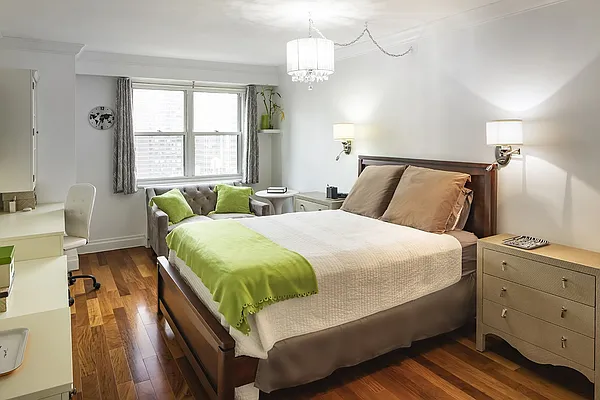 Sold by Stribling | media 15