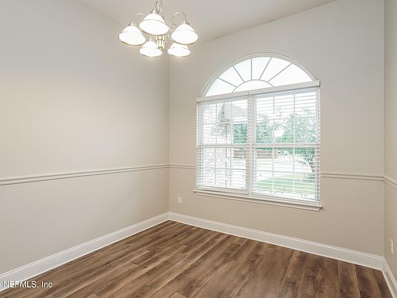 5th image of 3200 SILVERADO Circle