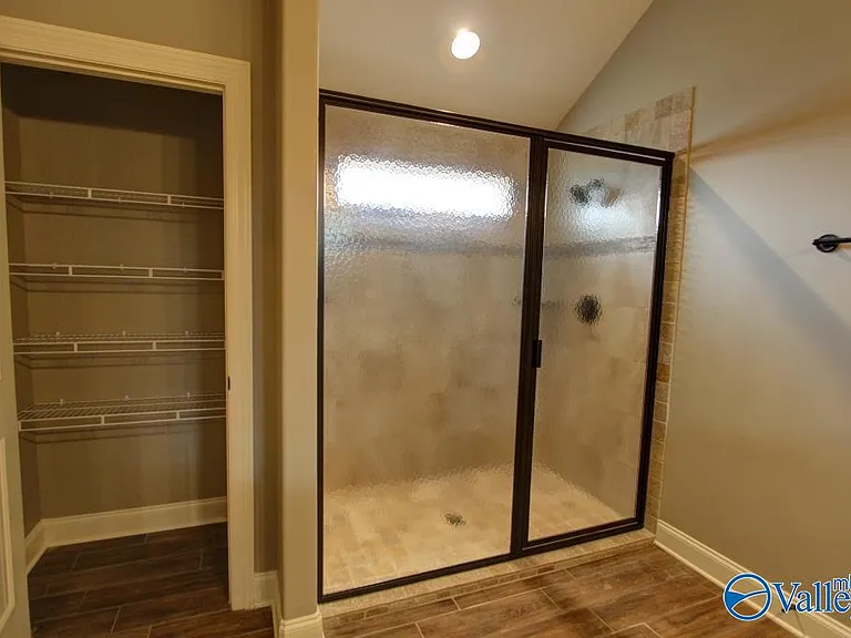 22947 Pin Oak Dr — Photo 17