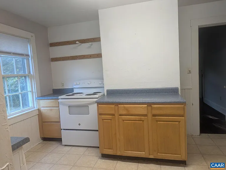 7416 Greenwood Station Rd — Photo 21