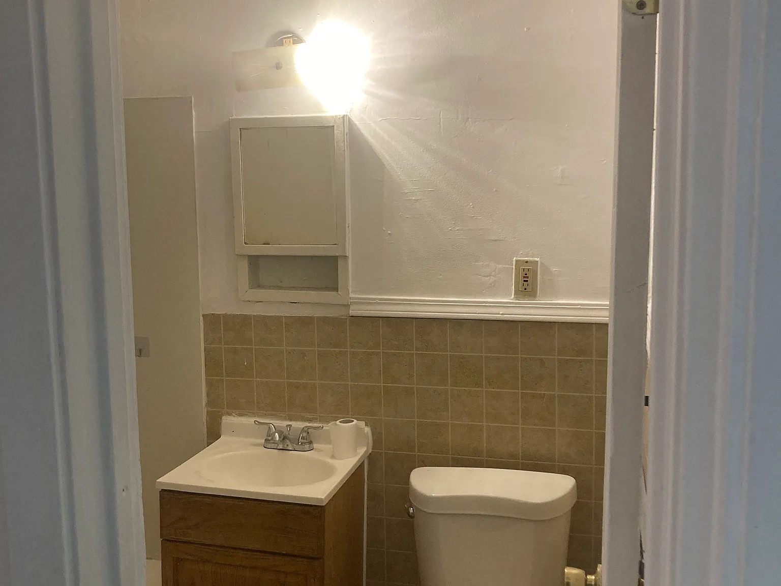2 bed, 900 sqft, $975 — Photo 3