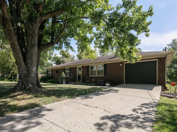 129 Allen Douglas Dr, Richmond, KY 40475