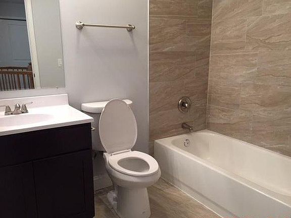 2nd Bathroom