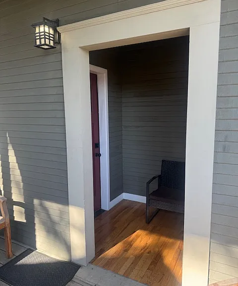 121 S Birch St #1 — Photo 8