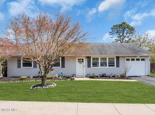 4 Revere Court, Barnegat, NJ 08005