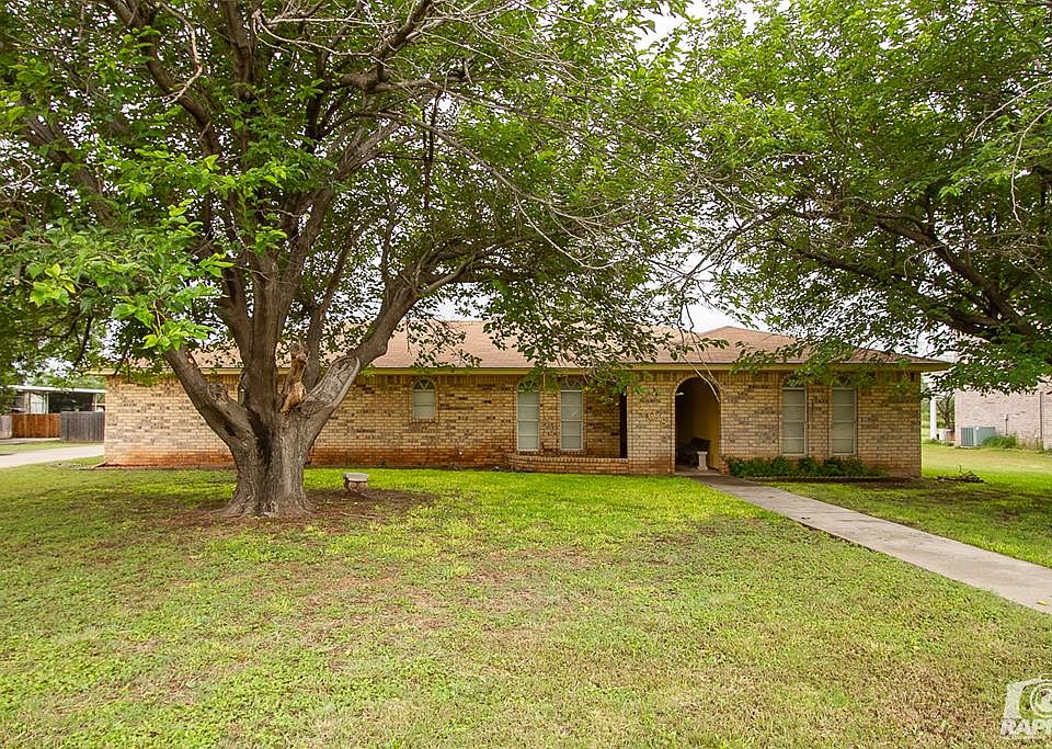 1st image of 208 Las Lomas Ct