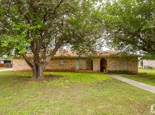 208 Las Lomas Ct, San Angelo, TX 76904