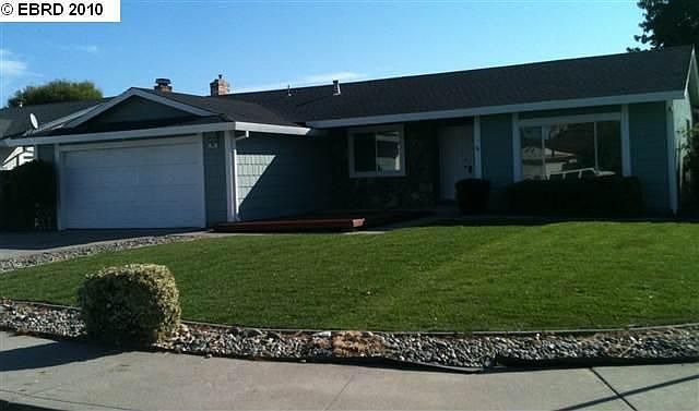 1st image of 239 Pacific Ct