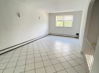 85 Dongan Ave #3, Staten Island, NY 10314