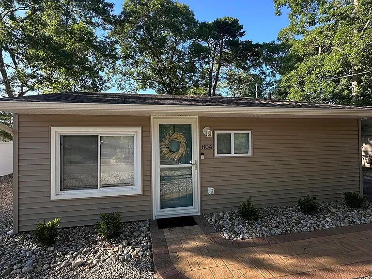 804 Pensacola Rd — Photo 2