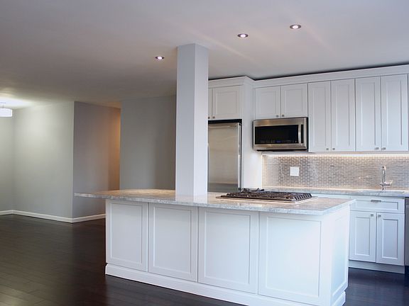 2nd image of 235 E 57th St APT 9F