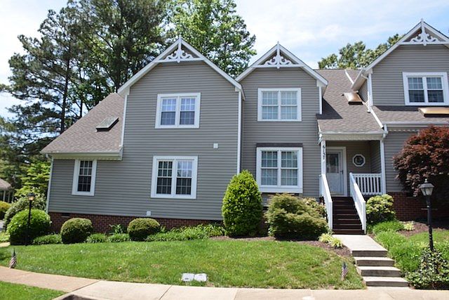1st image of 6137 Rolling Forest Cir