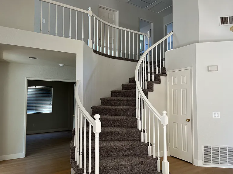 9573 Ripplecreek Dr — Photo 2
