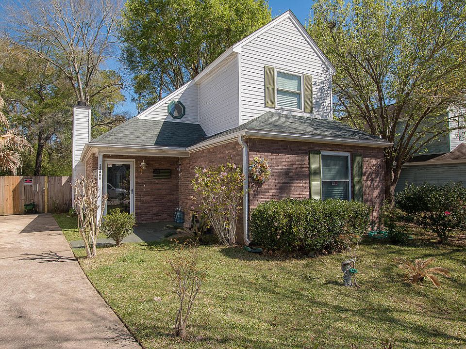 1st image of 13486 Windridge Dr