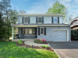 47 Bowdoin St, Maplewood, NJ 07040