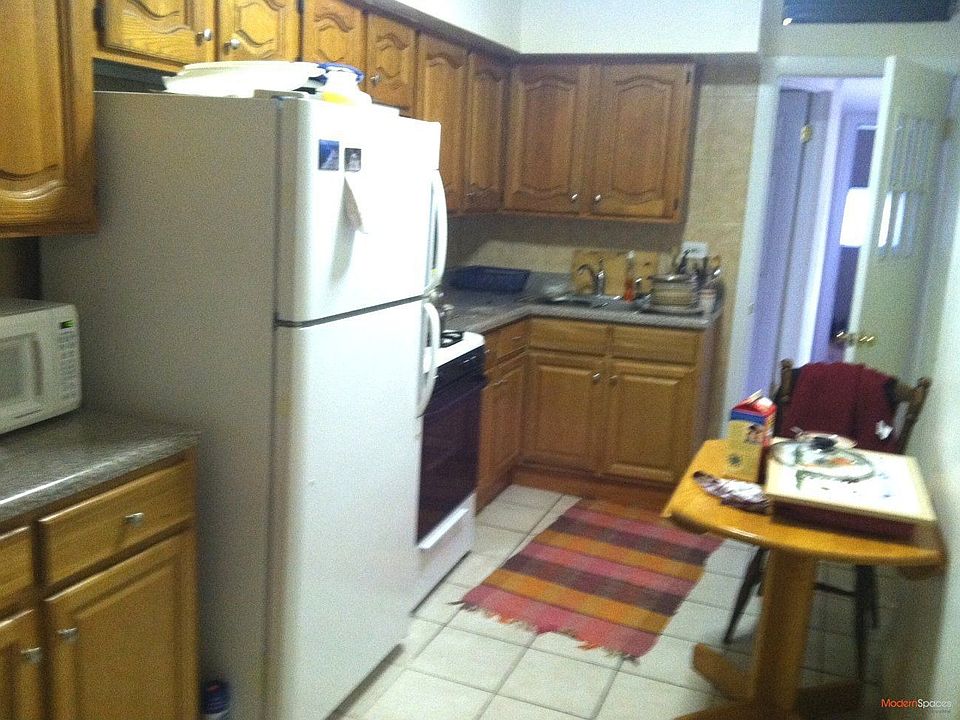 2nd image of 2269 36th St