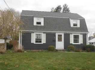 21 Arland Dr, Pawtucket, RI 02861