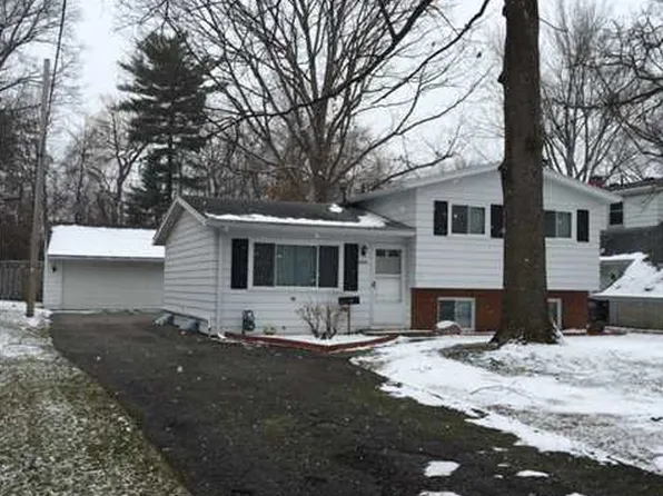 4235 Oakcrest Dr, Toledo, OH 43623
