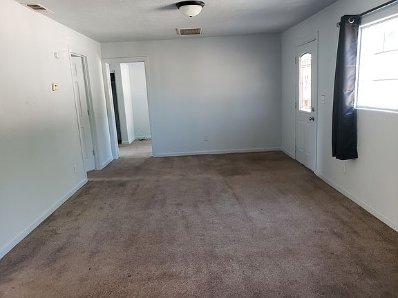 3rd image of 721 Wilke Ave