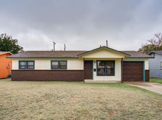 1933 73rd St, Lubbock, TX 79423