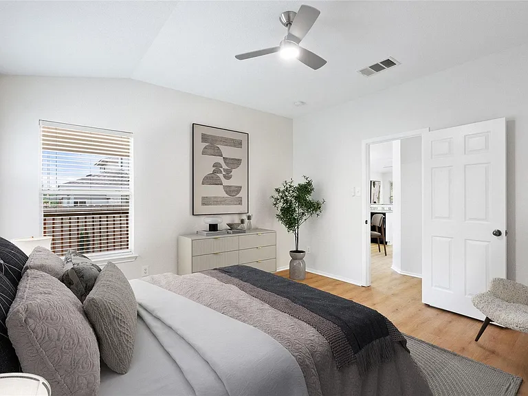 437 Sweet Leaf Ln — Photo 8