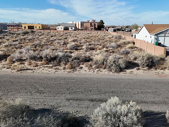 2nd image of 1867 12th Ave SE