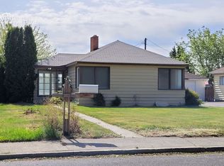 1060 C St SW, Ephrata, WA 98823