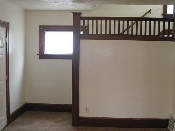 3rd image of 2225 7th St NW