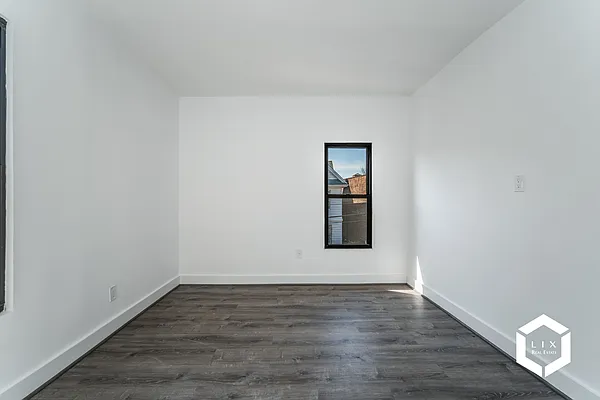 Rented by LIX Real Estate LLC | media 5