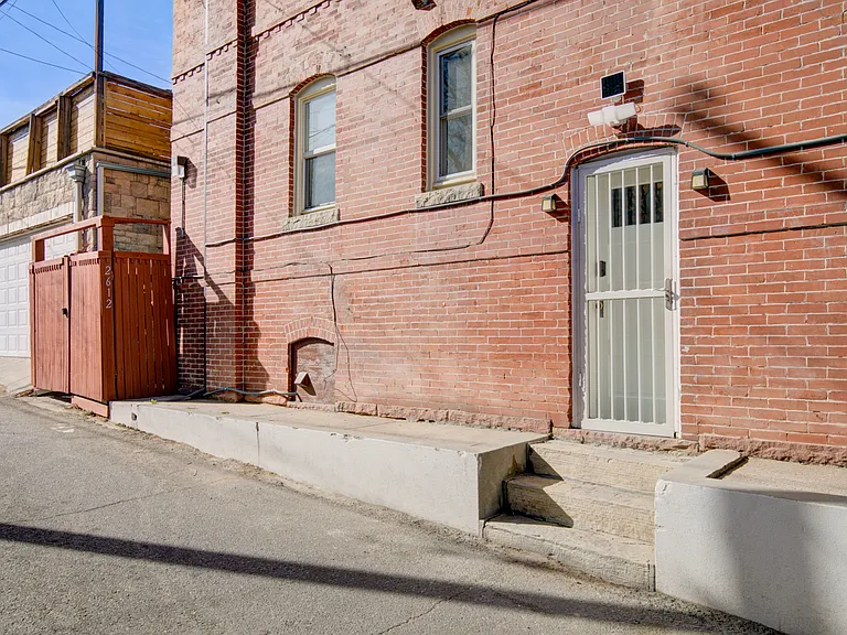 2614 E 13th Ave #A — Photo 20