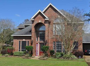 155 Sarah Ln, Lumberton, TX 77657