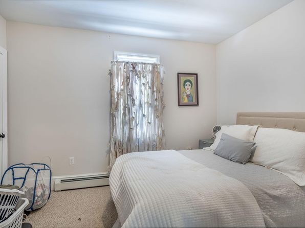 portland-maine-84894549 picture