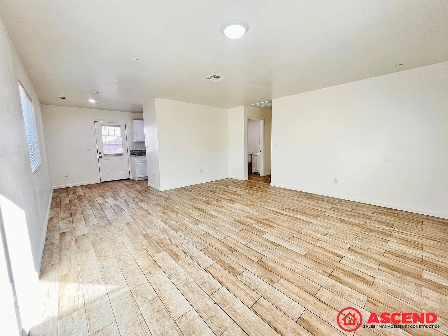 Duplex with Solar!! — Photo 4
