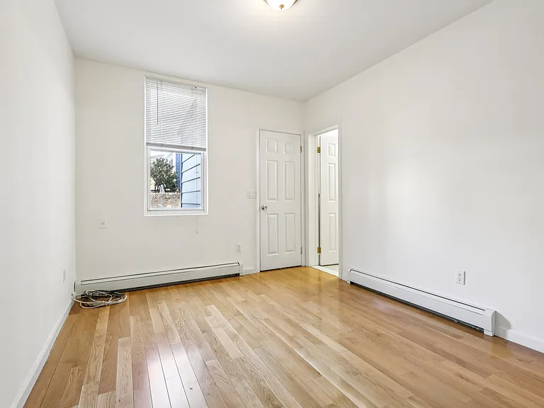 66 Chestnut Ave #1 — Photo 27