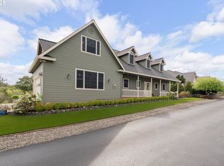 1001 NE Granite Ridge St, Roseburg, OR 97470