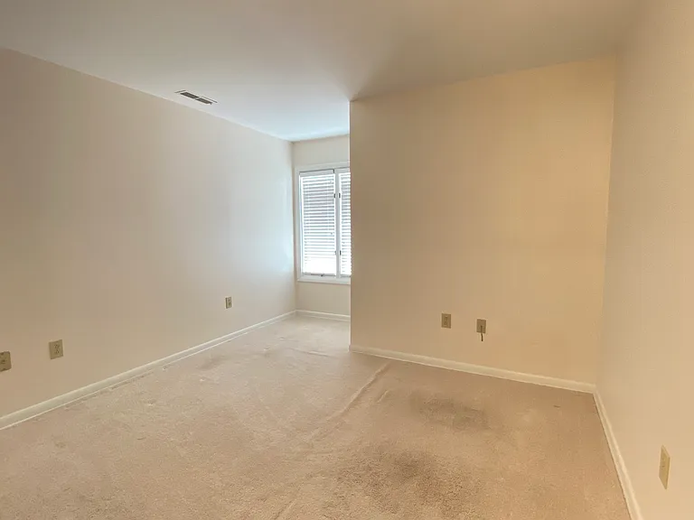 107 Windward Dr SW — Photo 11
