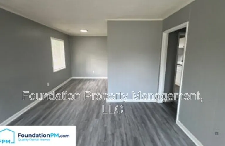 765 Marywood St — Photo 8