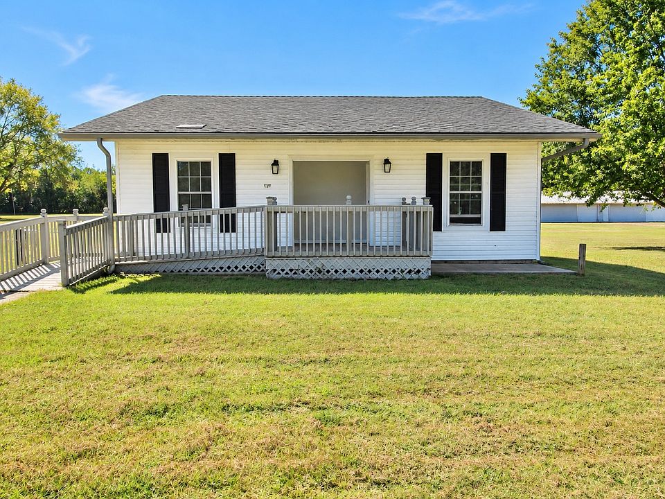 1st image of 2075 Spann Ln #1