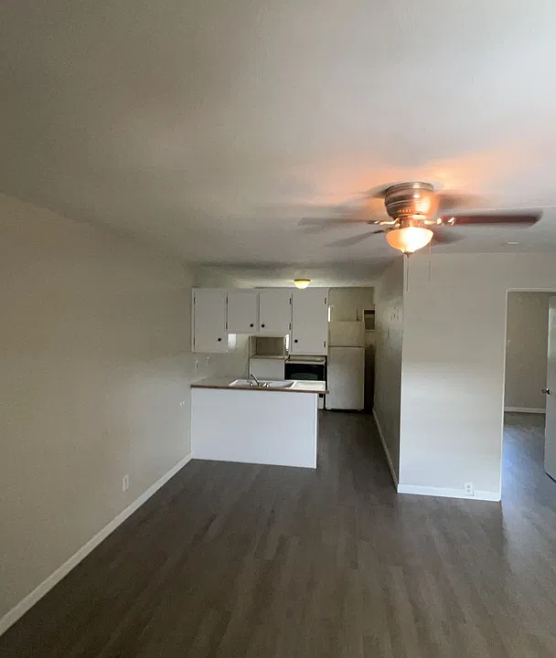 417 Burbank Ave