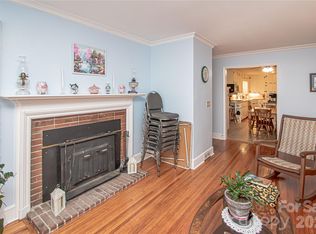 7218 Lakeside Dr, Charlotte, NC 28215