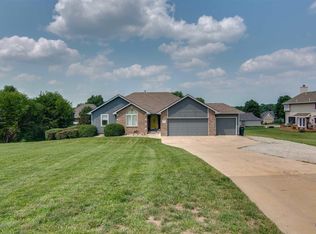 6044 SW 41st St, Topeka, KS 66610