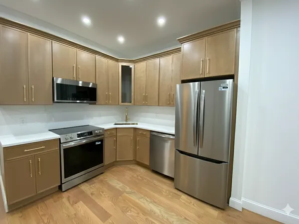 172 Union Street image 6 of 21