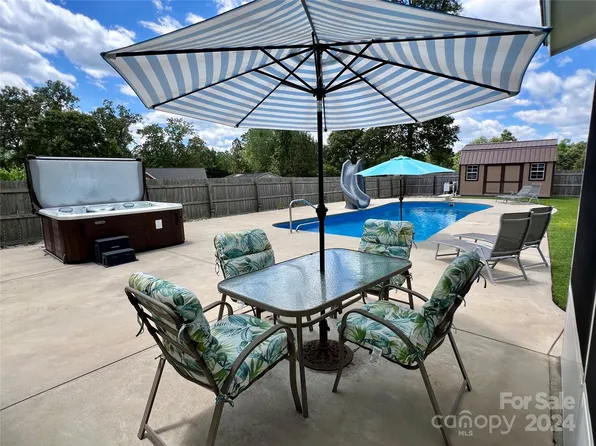 113 Sorrel Tree Ln #69, Elgin, SC 29045